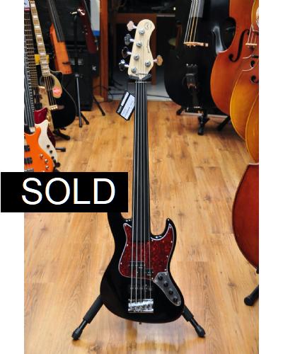 Sadowsky MetroExpress 21 Fret Hybrid PJ Fretless 5 Solid Black High Polish
